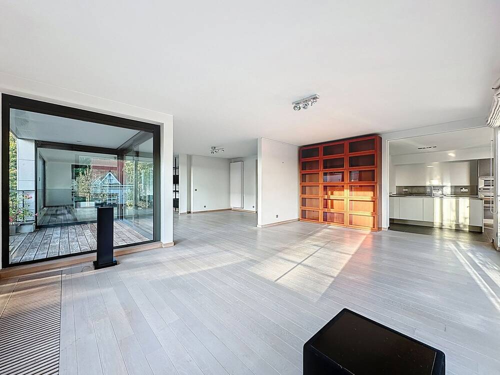 Appartement te in Ukkel 1180 3340.00€ 3 slaapkamers 213.00m² - Zoekertje 563854