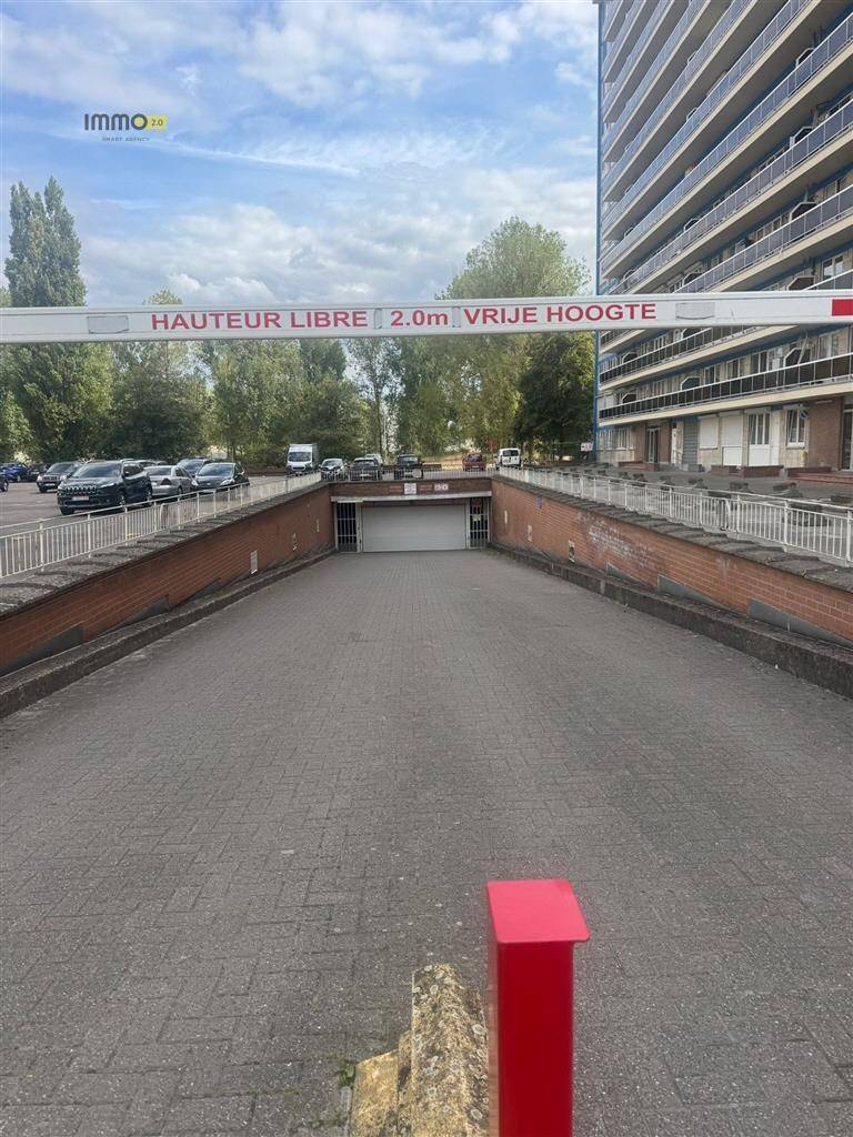 Parking te huur in Anderlecht 1070 135.00€ slaapkamers m² - Zoekertje 564366