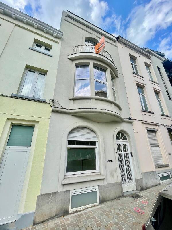 Huis te huur in Elsene 1050 1800.00€ 4 slaapkamers 150.00m² - Zoekertje 564201