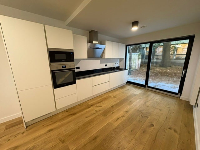Benedenverdieping te koop in Elsene 1050 495000.00€ 3 slaapkamers 116.00m² - Zoekertje 564202
