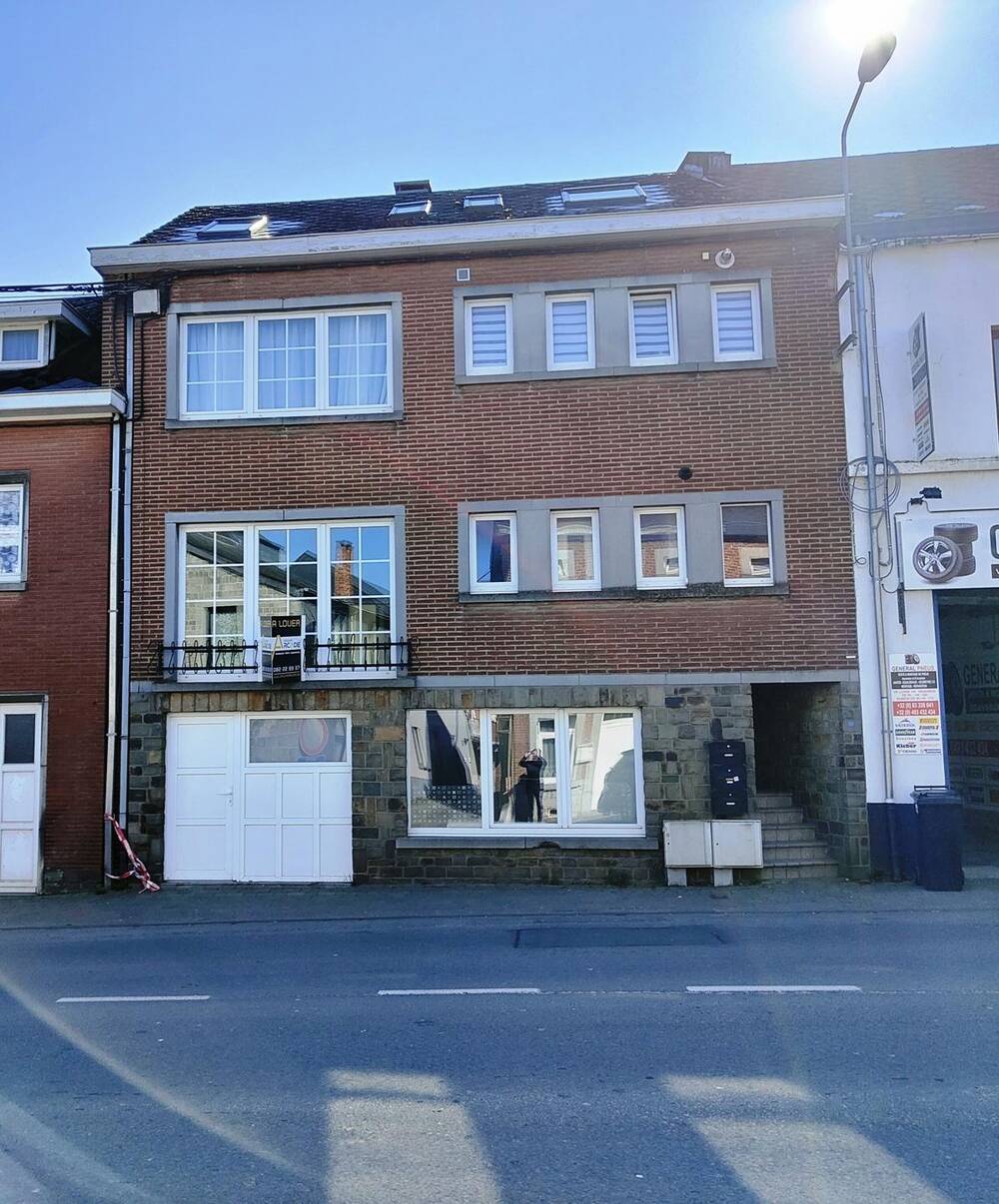 Duplex te  huur in Ciney 5590 900.00€ 2 slaapkamers m² - Zoekertje 565308