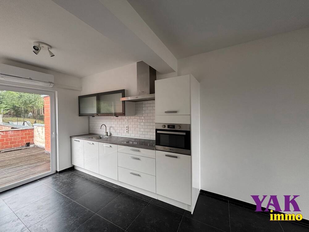 Duplex te  huur in Tubeke 1480 1350.00€ 3 slaapkamers 100.00m² - Zoekertje 565393