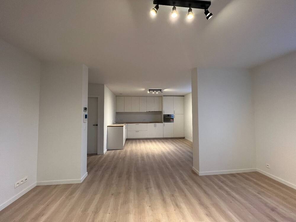 Duplex te  huur in Ieper 8900 775.00€ 2 slaapkamers 97.00m² - Zoekertje 565163