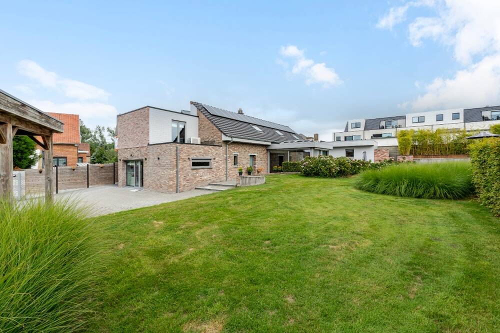 Villa te koop in Ninove 9400 699000.00€ 6 slaapkamers 329.00m² - Zoekertje 565938