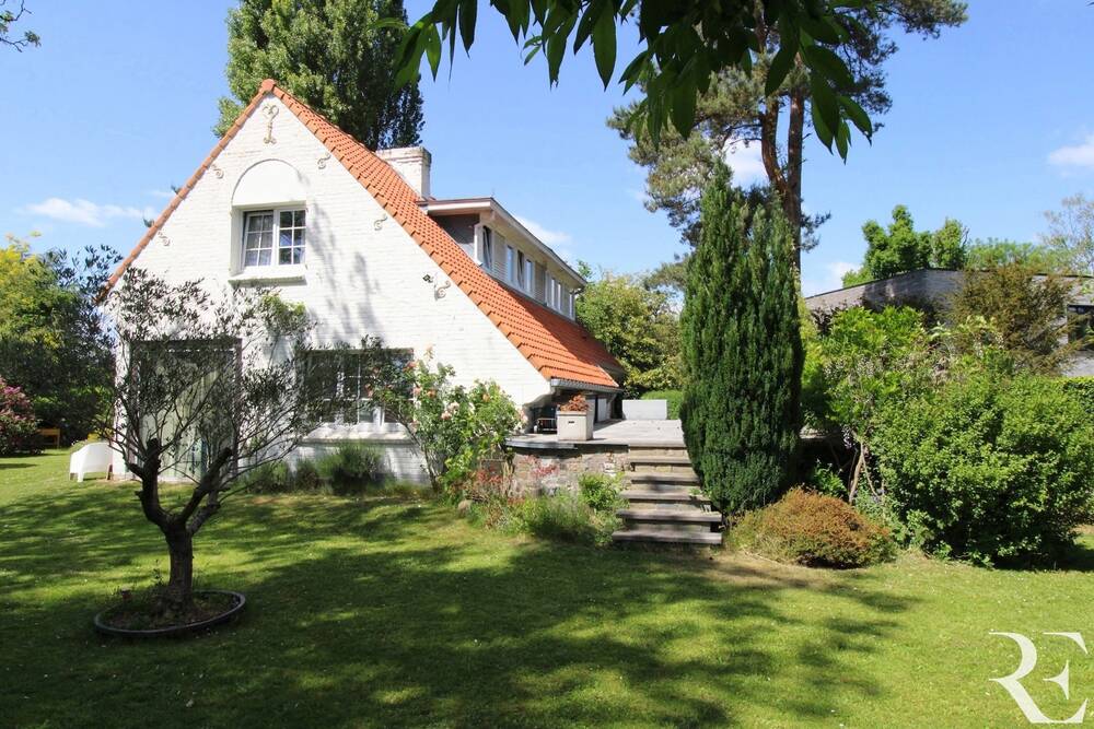 Villa te koop in Ukkel 1180 850000.00€ 3 slaapkamers 160.00m² - Zoekertje 565813