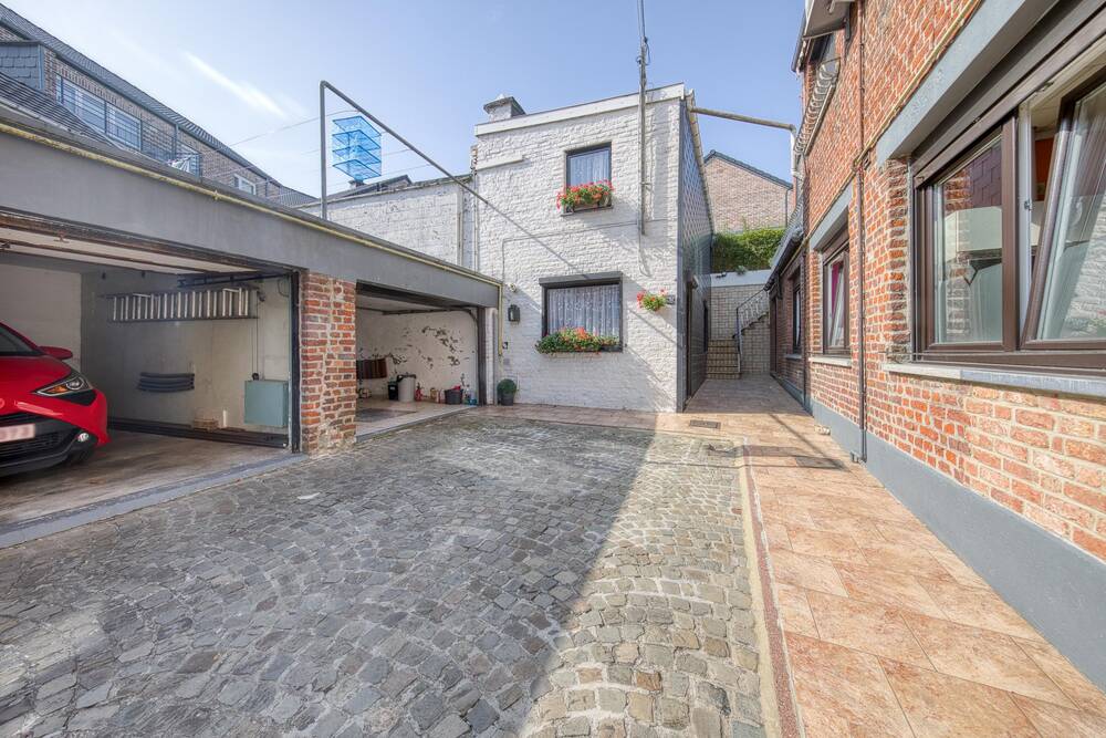 Autre à vendre à Queue-du-Bois 4610 305000.00€  chambres m² - annonce 566093