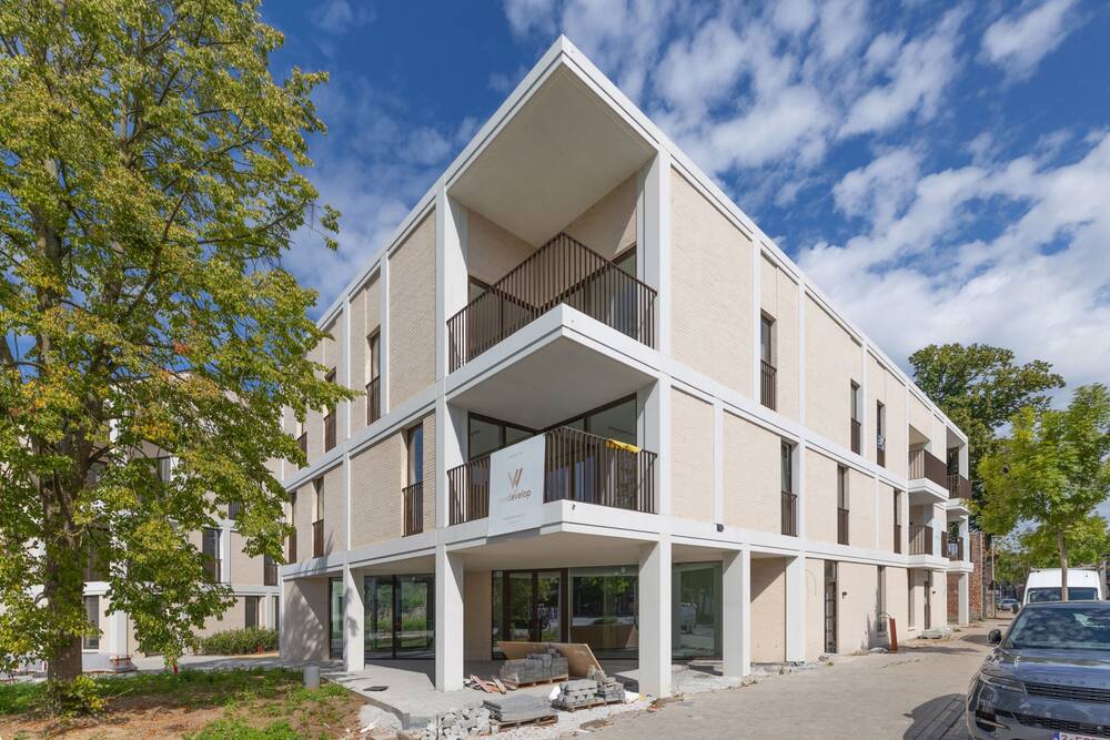 Handelszaak te koop in Evergem 9940 350000.00€ slaapkamers 128.00m² - Zoekertje 566016