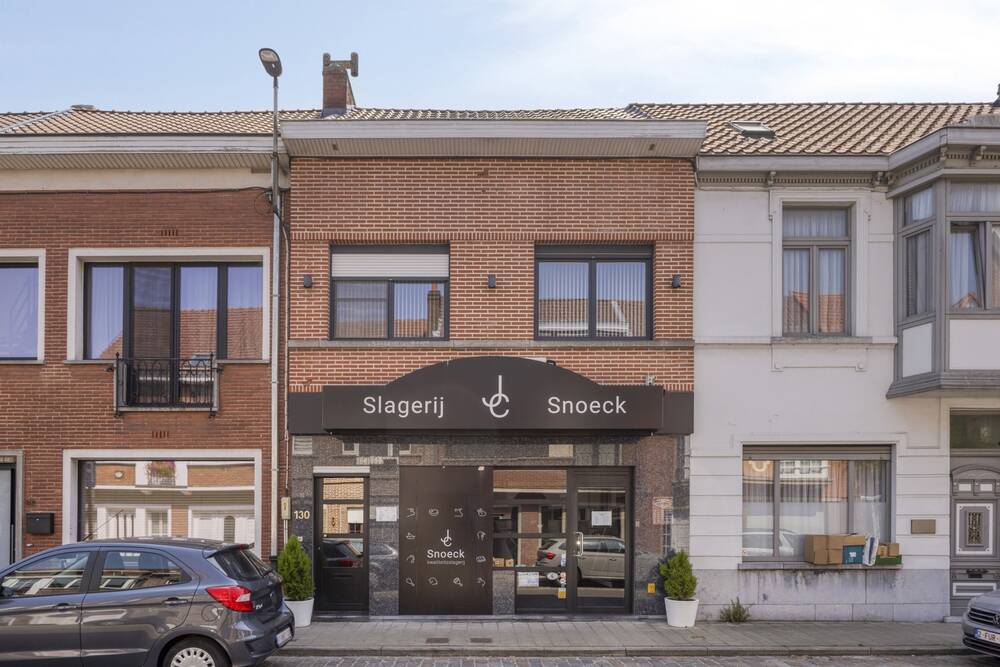 Handelszaak te koop in Sint-Amandsberg 9040 440000.00€ slaapkamers 286.00m² - Zoekertje 566920