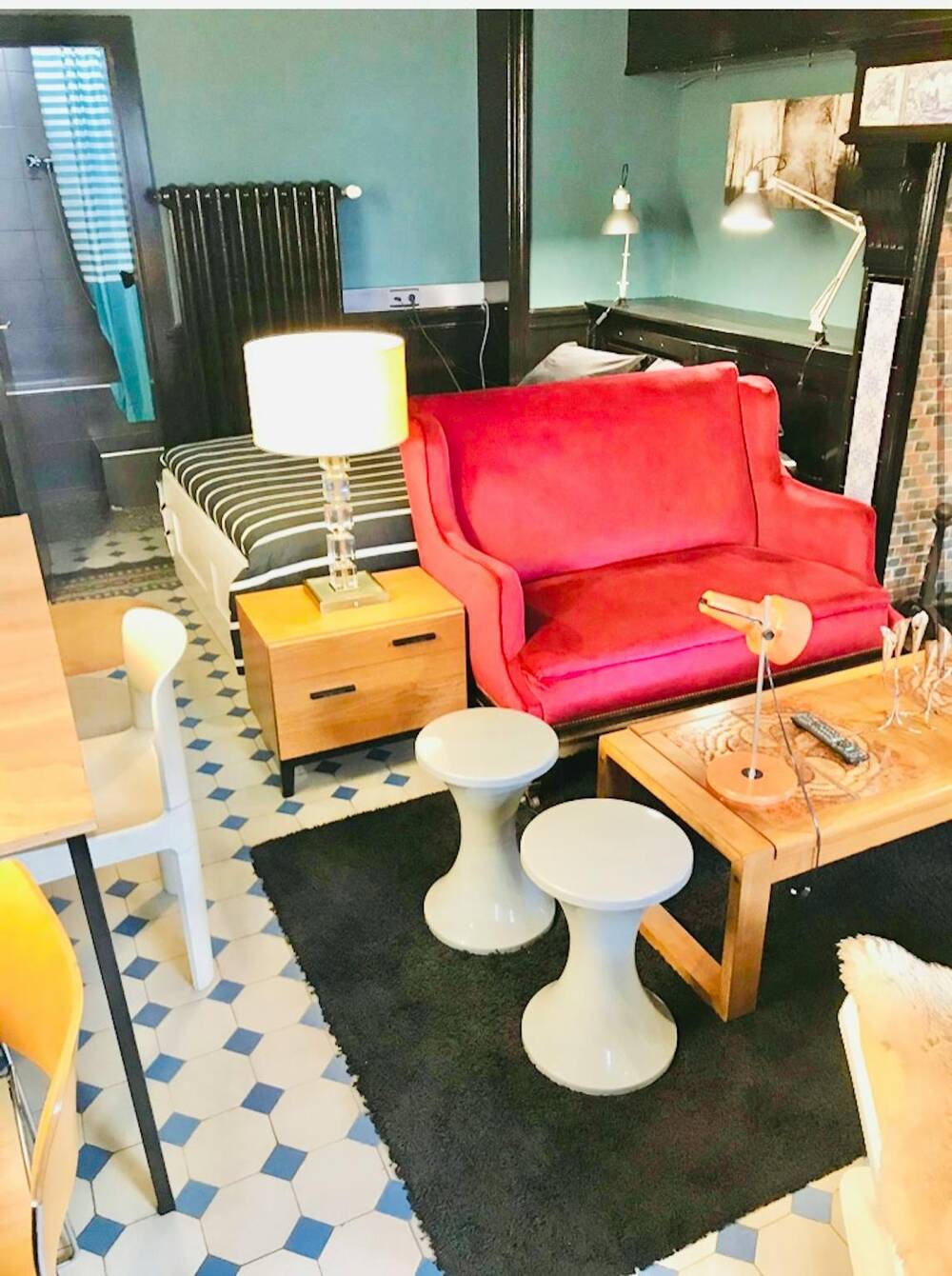 Immeuble mixte à louer à Saint-Gilles 1060 895.00€ chambres m² - annonce 566153