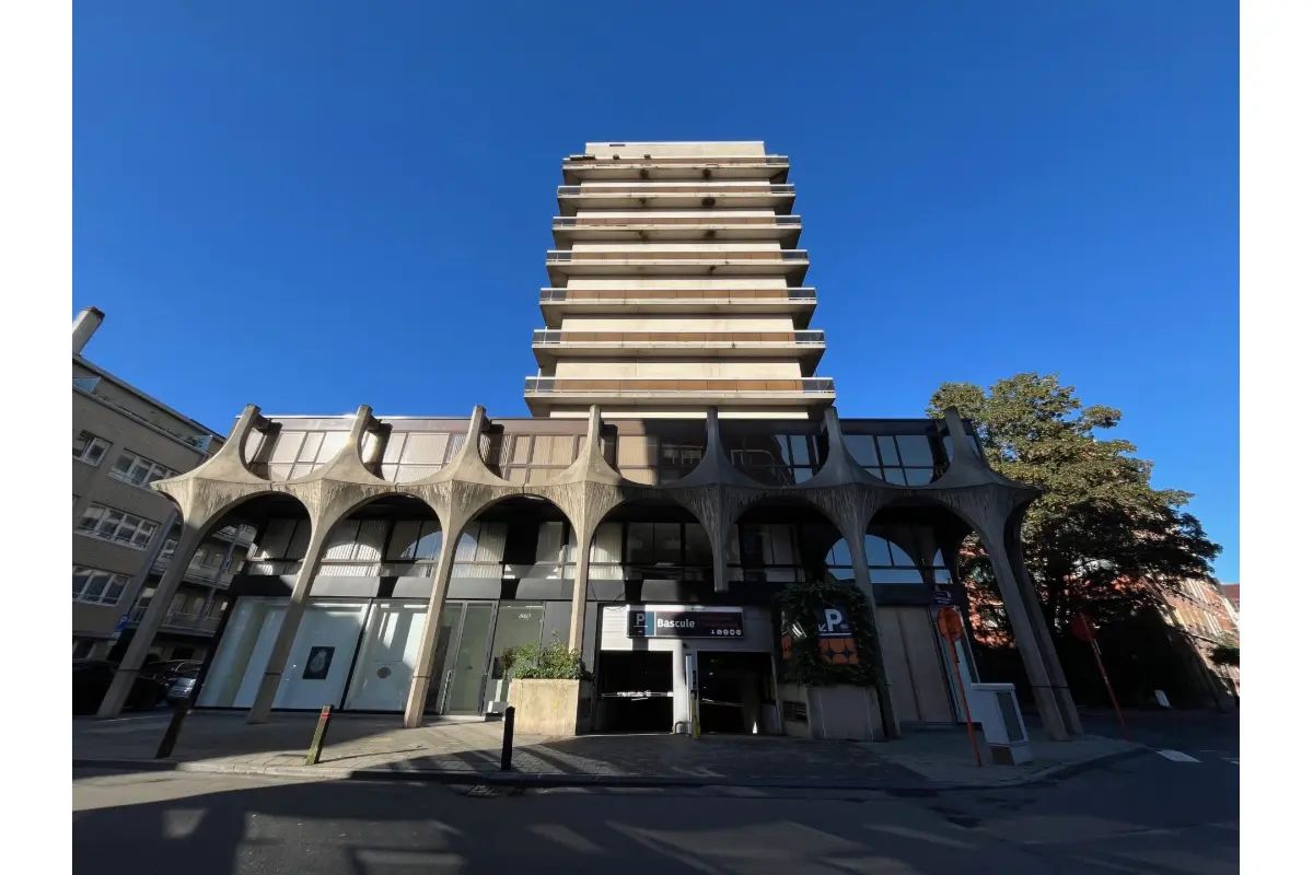 Parking te  koop in Elsene 1050 140000.00€  slaapkamers m² - Zoekertje 566665