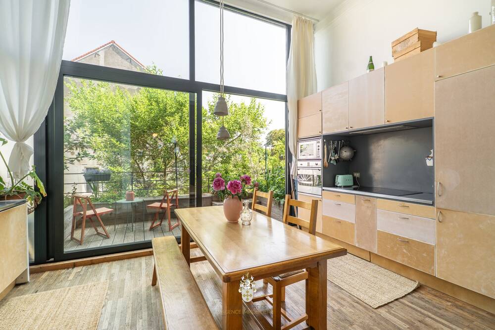 Appartement te koop in Sint-Gillis 1060 465000.00€ 1 slaapkamers 96.00m² - Zoekertje 566850