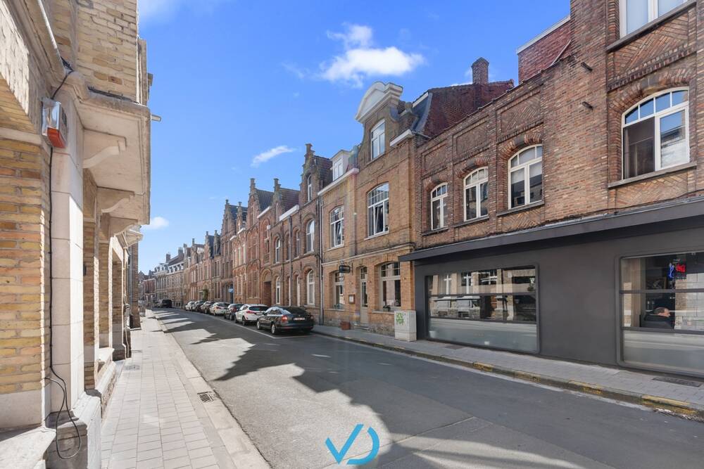 Handelszaak te koop in Ieper 8900 595000.00€ 3 slaapkamers 210.00m² - Zoekertje 566241