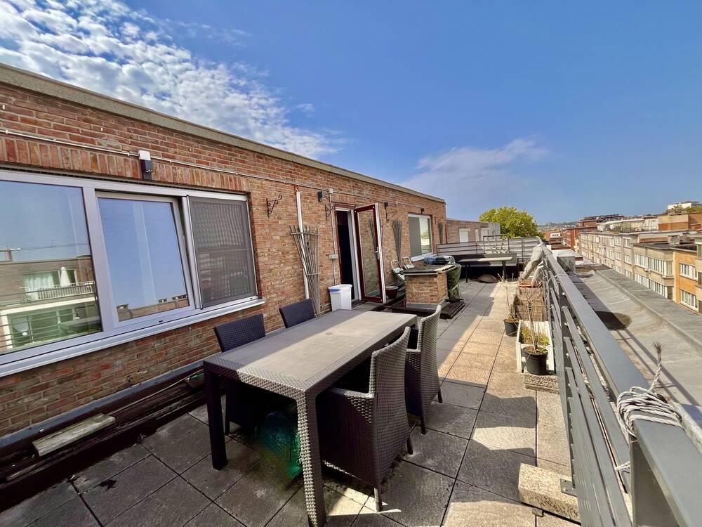 Penthouse te  koop in Evere 1140 239000.00€ 1 slaapkamers 66.00m² - Zoekertje 567330