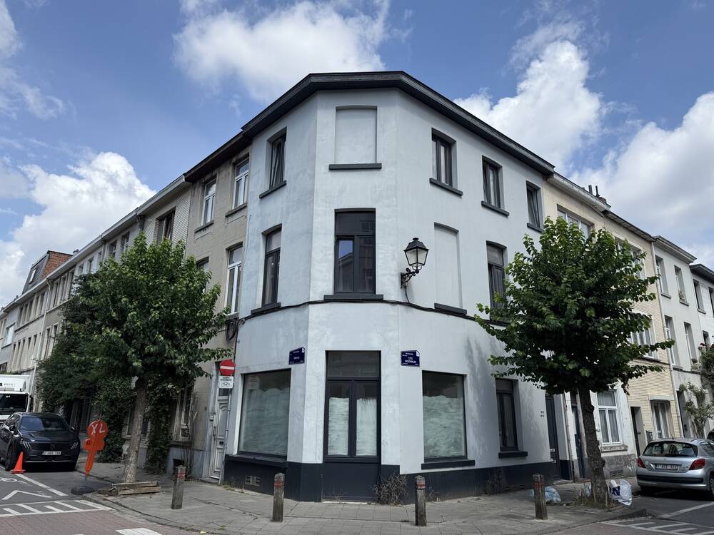Handelszaak te huur in Elsene 1050 850.00€ slaapkamers 35.00m² - Zoekertje 568112