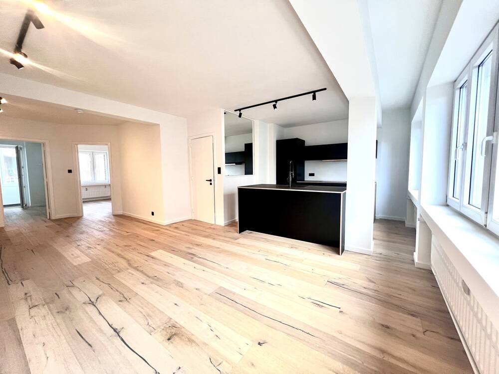 Appartement à louer à Forest 1190 1050.00€ 1 chambres 64.00m² - annonce 570388