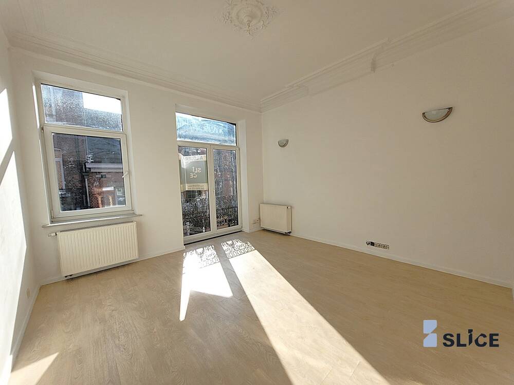 Triplex à louer à Nivelles 1400 1200.00€ 3 chambres 141.00m² - annonce 570280