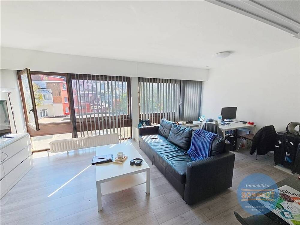 Studio te  huur in Elsene 1050 900.00€  slaapkamers 42.00m² - Zoekertje 569809