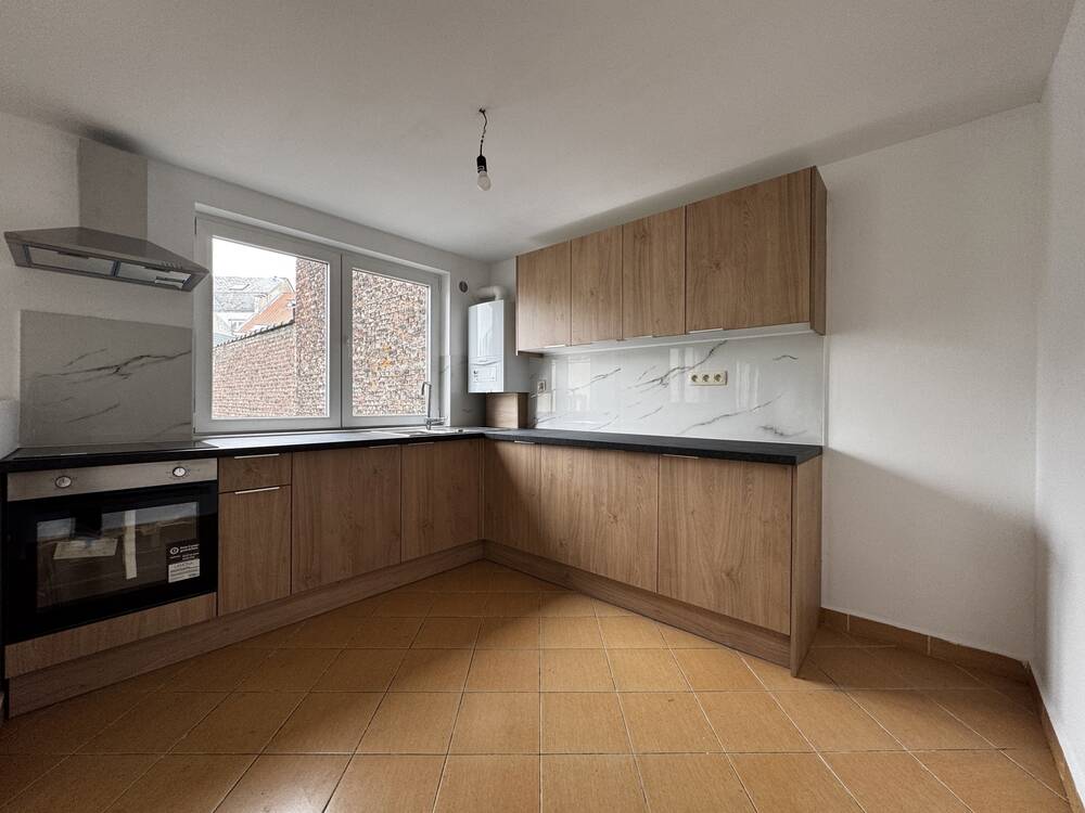 Appartement te in Brussel 1000 1350.00€ 2 slaapkamers 83.00m² - Zoekertje 570312