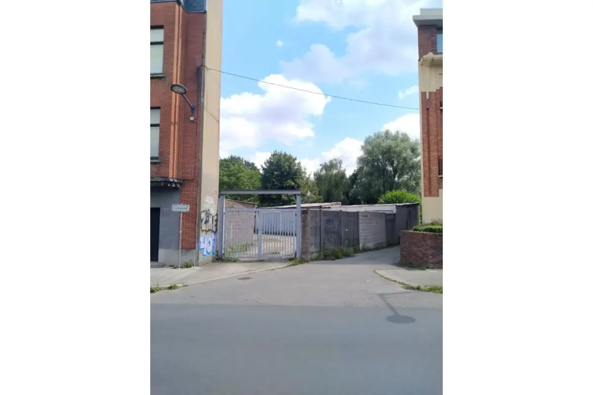 Terrain à vendre à Evere 1140 695000.00€  chambres m² - annonce 570067