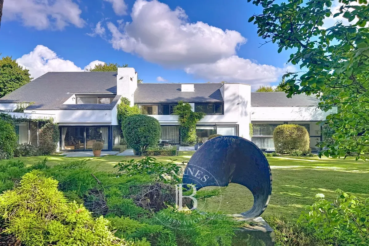 Villa à vendre à Uccle 1180 3900000.00€ 5 chambres 950.00m² - annonce 570614