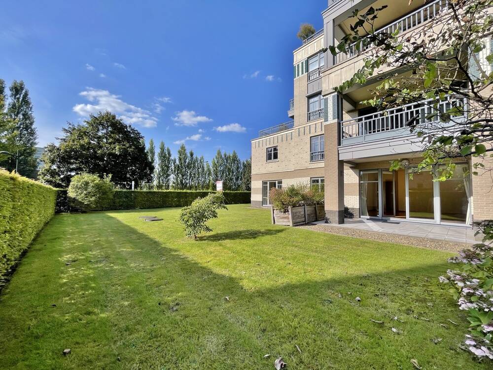 Rez-de-chaussée à louer à Woluwe-Saint-Pierre 1150 1850.00€ 2 chambres 135.00m² - annonce 570996