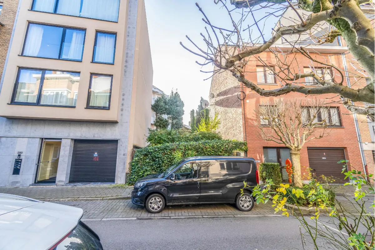 Terrain à vendre à Woluwe-Saint-Pierre 1150 320000.00€  chambres m² - annonce 571035