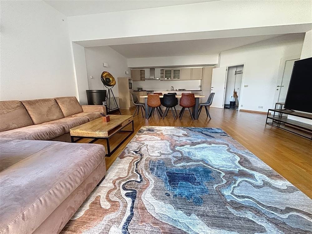 Appartement à louer à Etterbeek 1040 1850.00€ 2 chambres 115.00m² - annonce 571452