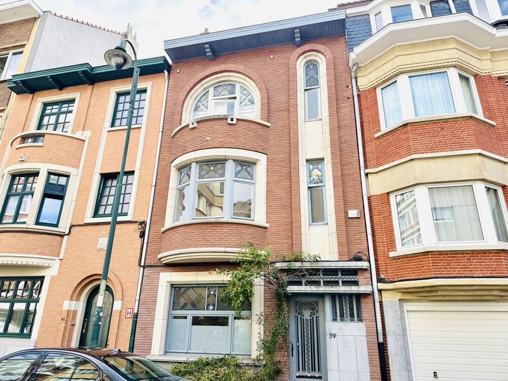 Appartement à louer à Forest 1190 2450.00€ 4 chambres 155.00m² - annonce 571598