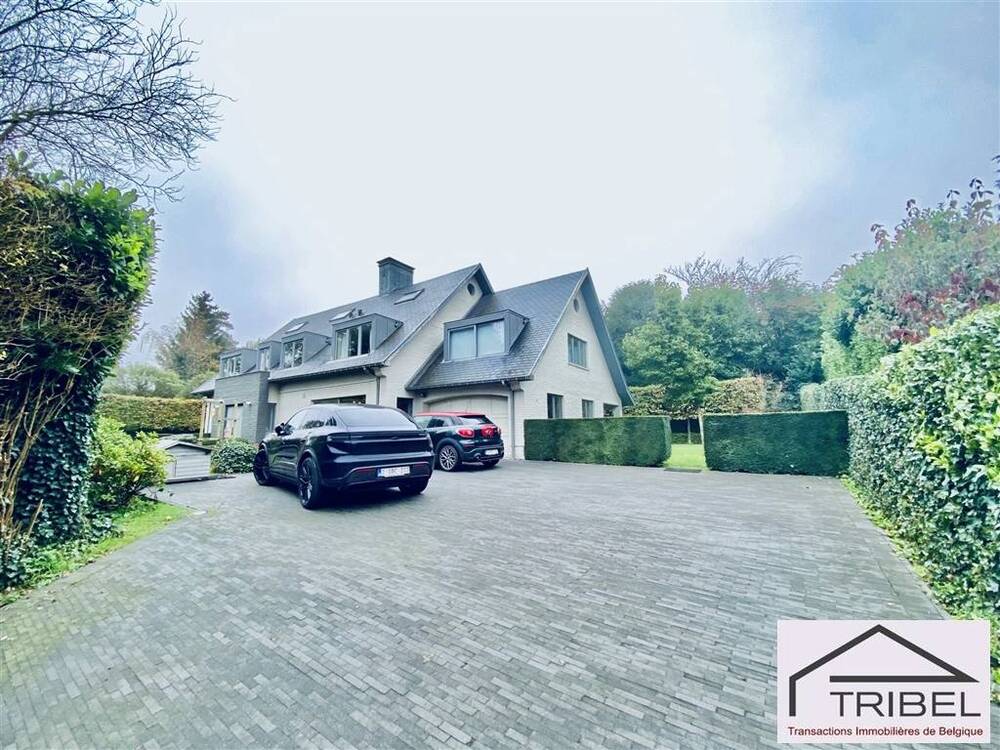 Villa te in Ukkel 1180 1670000.00€ 6 slaapkamers m² - Zoekertje 572648
