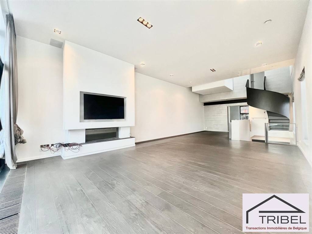 Huis te in Ukkel 1180 1150000.00€ 3 slaapkamers 314.00m² - Zoekertje 572464