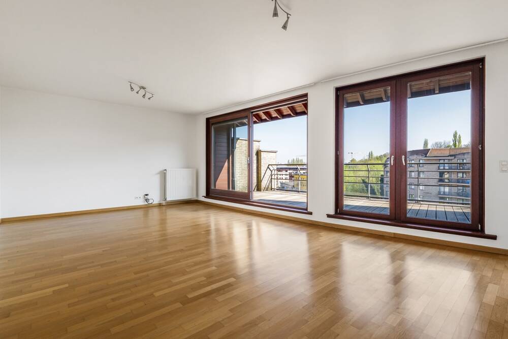 Penthouse à vendre à Woluwe-Saint-Lambert 1200 430000.00€ 2 chambres 115.00m² - annonce 572708