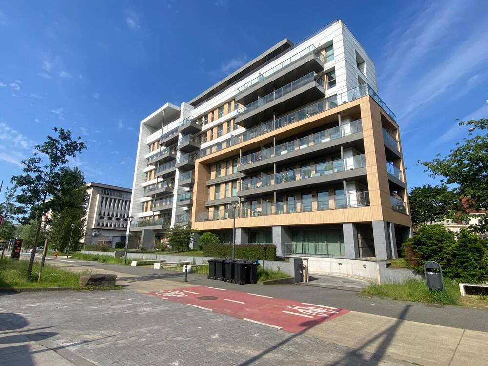 Parking te  koop in Sint-Lambrechts-Woluwe 1200 30000.00€  slaapkamers m² - Zoekertje 572725