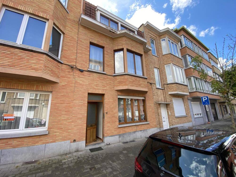 Huis te  koop in Vorst 1190 455000.00€ 5 slaapkamers 198.00m² - Zoekertje 572722