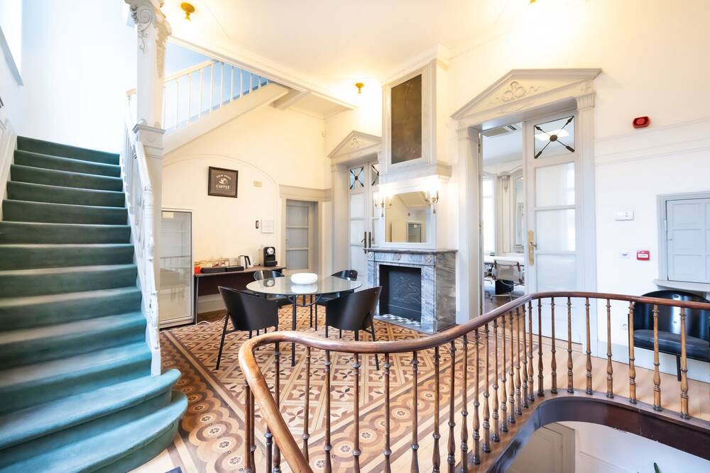 Handelszaak te huur in Brussel 1000 10000.00€ slaapkamers 660.00m² - Zoekertje 573675
