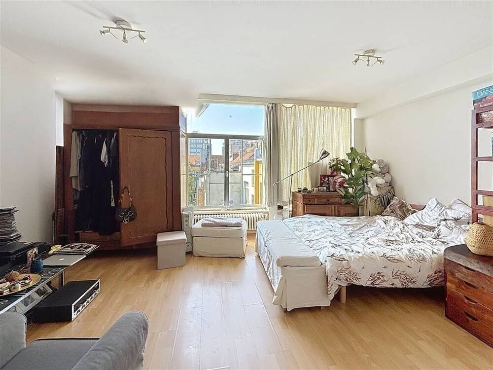 Appartement te koop in Sint-Gillis 1060 145000.00€ slaapkamers 34.00m² - Zoekertje 573422