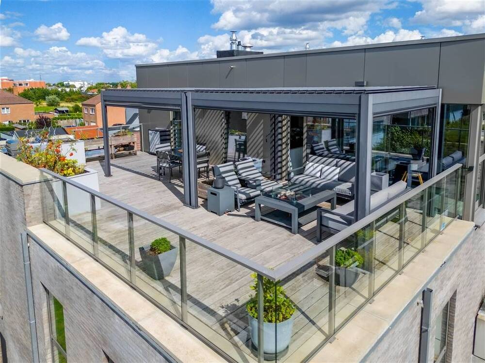Penthouse te  in Sint-Pieters-Leeuw 1600 625000.00€ 3 slaapkamers 128.00m² - Zoekertje 574041