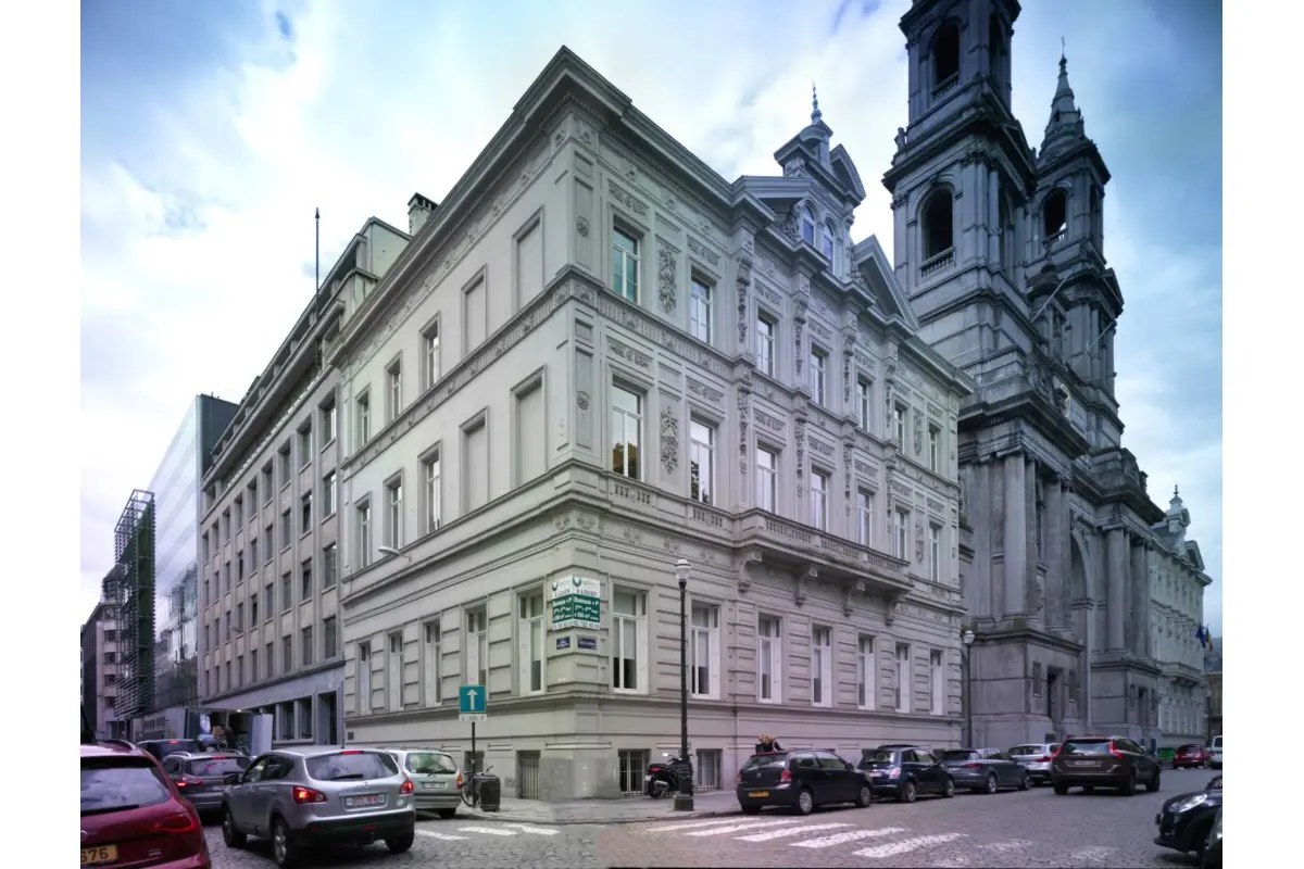 Commerce à louer à Etterbeek 1040 5751.00€  chambres 406.00m² - annonce 573678