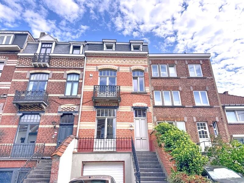 Maison à  à Watermael-Boitsfort 1170 3350.00€ 4 chambres 208.00m² - annonce 574172
