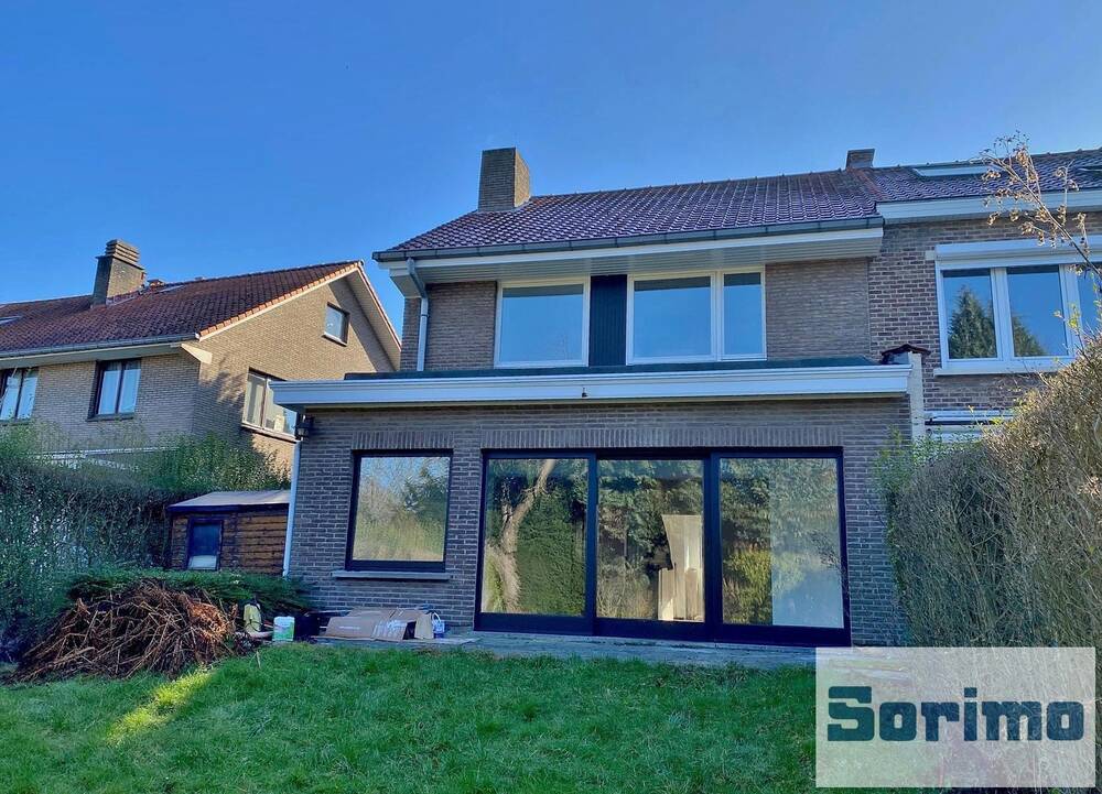 Maison à  à Wezembeek-Oppem 1970 1725.00€ 3 chambres 125.00m² - annonce 573643