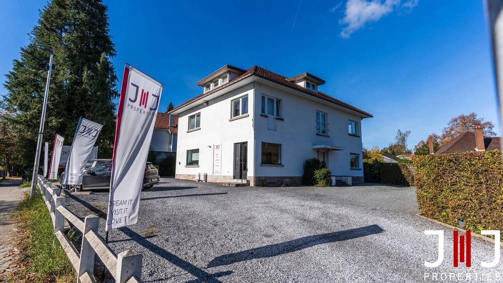 Commerce à  à Rixensart 1330 1800.00€  chambres 100.00m² - annonce 574728