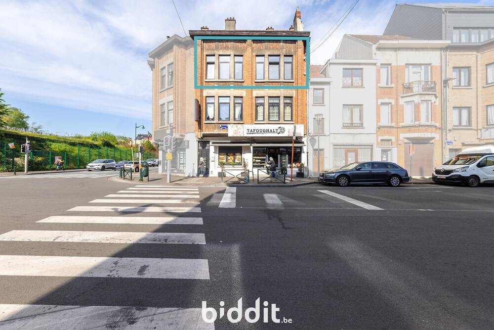 Appartement te  koop in Koekelberg 1081 80000.00€ 1 slaapkamers m² - Zoekertje 575101