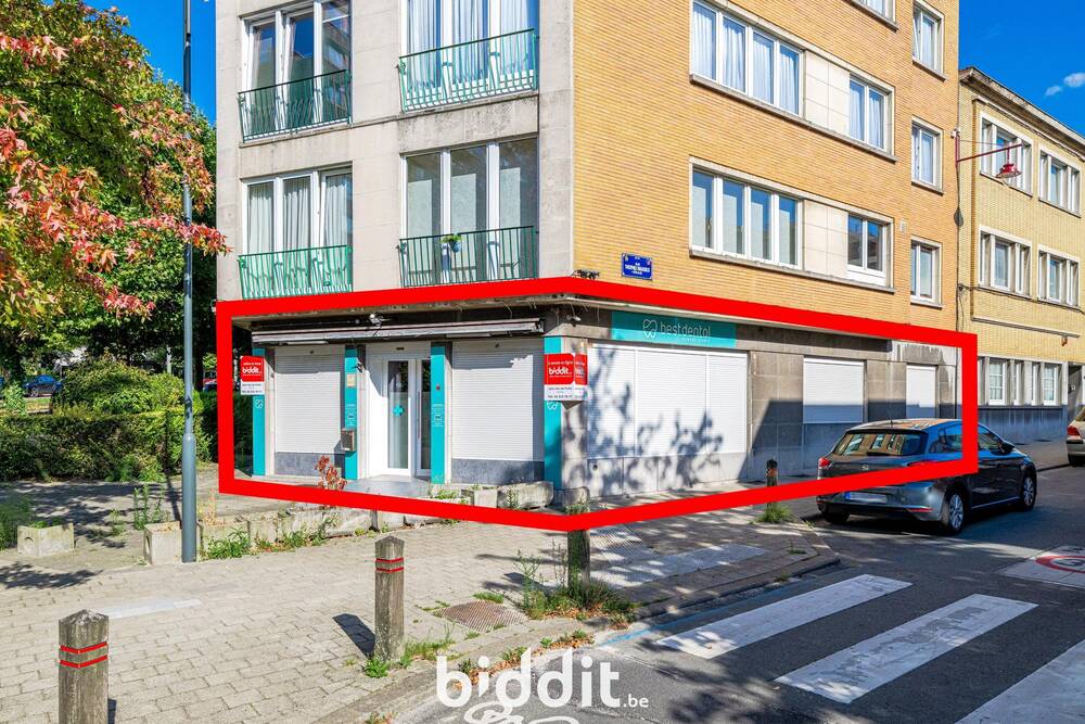 Immeuble de rapport - Immeuble à appartement à vendre à Jette 1090 100000.00€  chambres m² - annonce 575287
