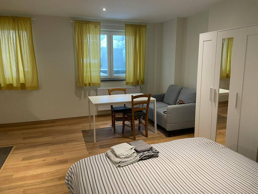 Huis te  huur in Brussel 1000 935.00€  slaapkamers m² - Zoekertje 575344