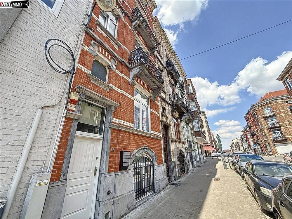 Huis te koop in Laken 1020 625000.00€ 6 slaapkamers 338.00m² - Zoekertje 575302