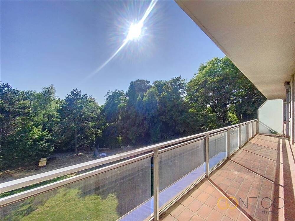 Appartement à louer à Uccle 1180 1900.00€ 2 chambres 135.00m² - annonce 576376