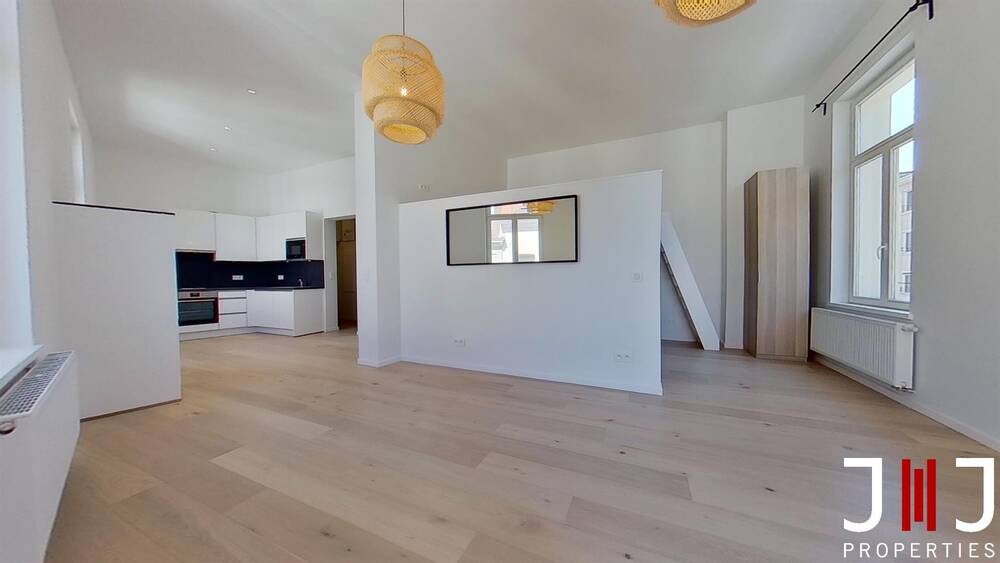 Studio à  à Ixelles 1050 1100.00€ 0 chambres 65.00m² - annonce 576002