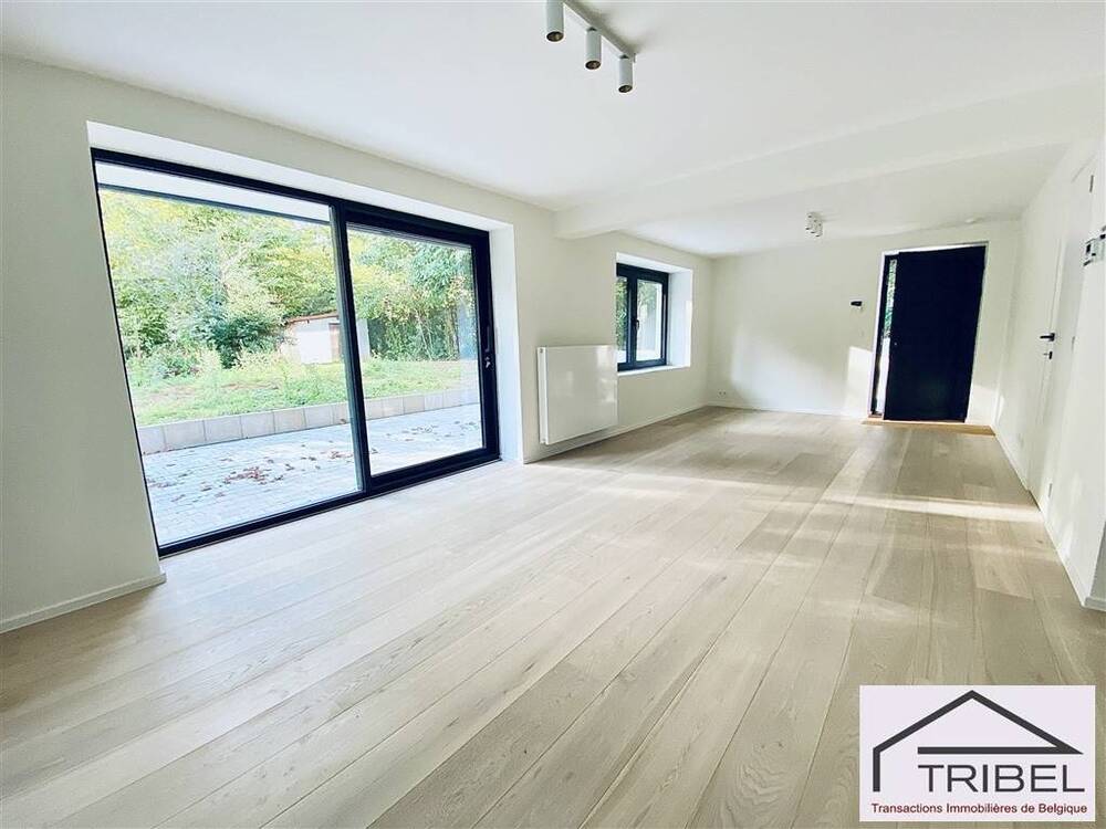 Appartement te in Ukkel 1180 975.00€ 1 slaapkamers 65.00m² - Zoekertje 575841