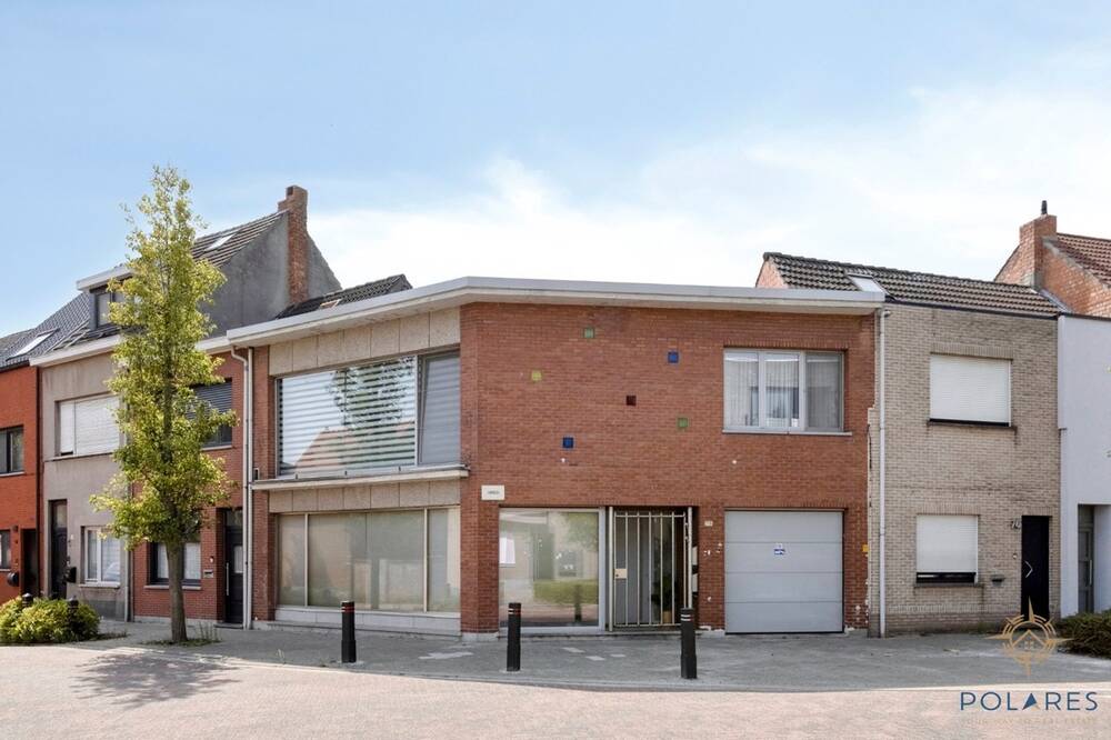 Appartementsgebouw te  koop in Hemiksem 2620 450000.00€  slaapkamers 170.00m² - Zoekertje 575413
