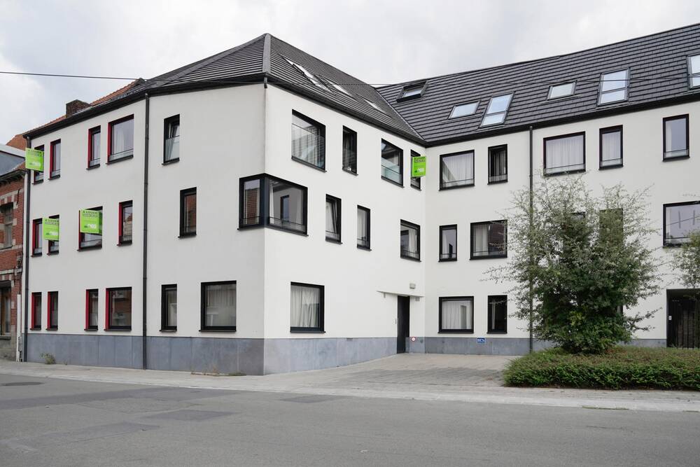 Studio te huur in Doornik 7500 380.00€ 1 slaapkamers m² - Zoekertje 576255