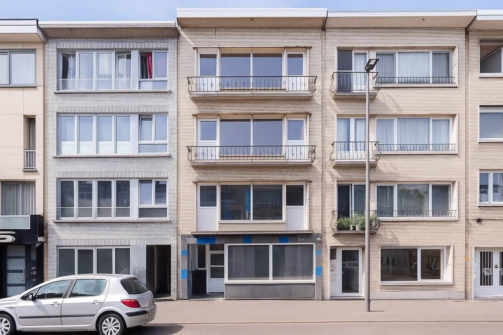 Appartementsgebouw te  koop in Deurne 2100 730000.00€ 11 slaapkamers 339.00m² - Zoekertje 575395